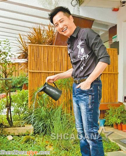 庾澄庆和83岁的妈妈常斗嘴 承认自己让女生不易亲近(图)