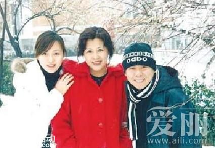 赵本山老婆高挑美艳 揭矮挫丑男星的神秘娇妻【2】