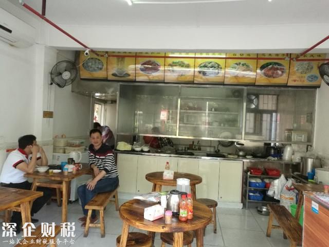 深圳5万家微小餐饮商户持证经营 食品安全有保障